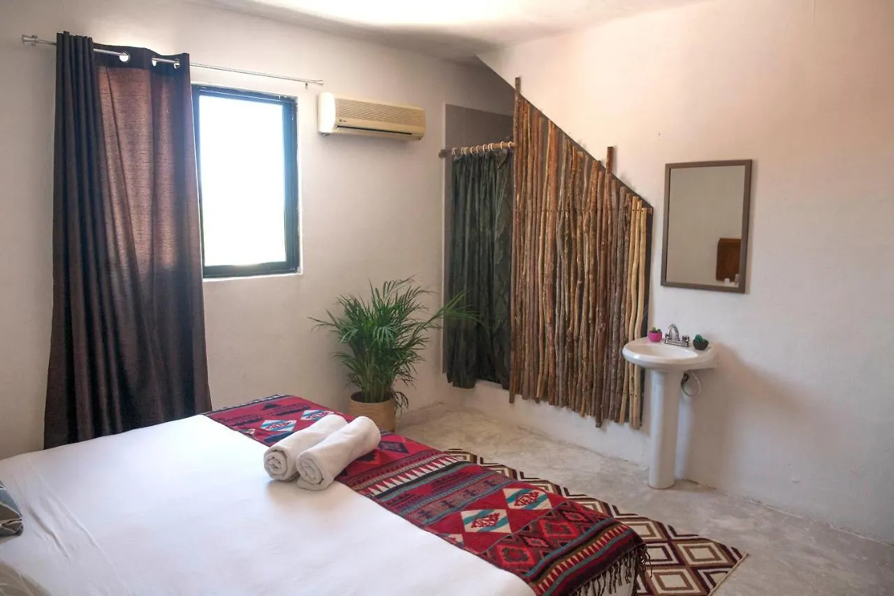 Macarena Hotel Cancun