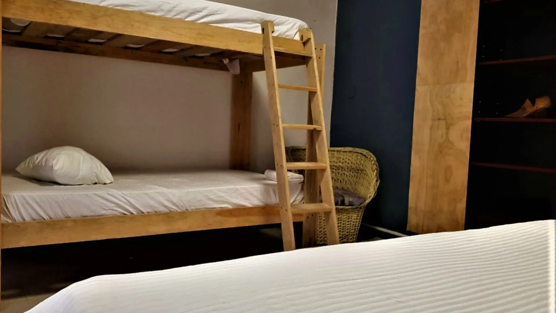 Macarena Hotel Cancun 2*,